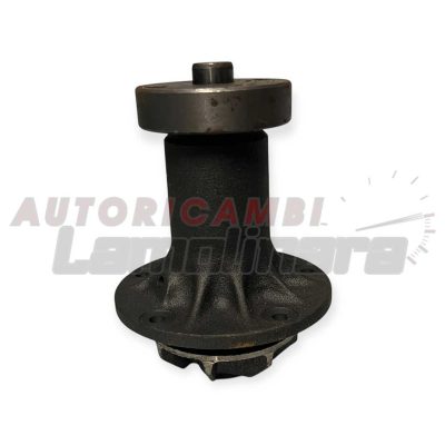 PA10092 GGT pompa acqua per Mercedes 220 D A1102000120 10092PA