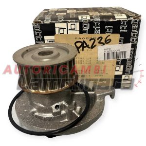PA0098 BUGATTI pompa acqua per Opel Ascona Astra Kadett 1334015 PA236 GRAF