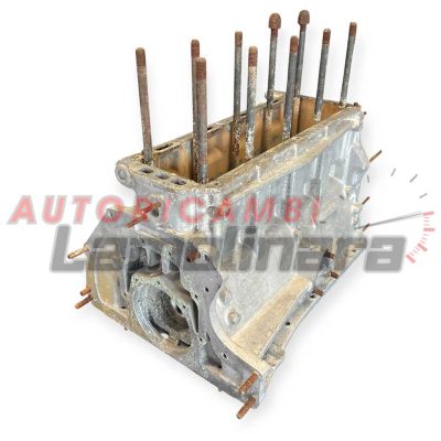 AR00506 Alfa Romeo monoblocco motore 105.06 Giulia 1300 usato USED